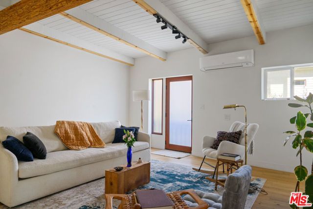 20402 Paradise Lane, Topanga (los Angeles), CA 90290