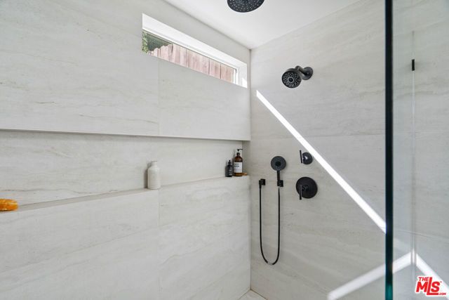 20402 Paradise Lane, Topanga (los Angeles), CA 90290