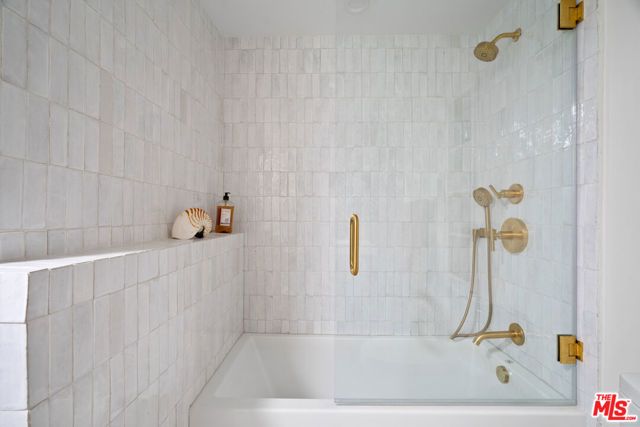 20402 Paradise Lane, Topanga (los Angeles), CA 90290