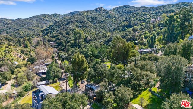 20402 Paradise Lane, Topanga (los Angeles), CA 90290