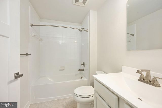 7106 BAGPIPE LN, King George, VA 22485