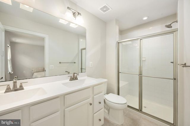 7106 BAGPIPE LN, King George, VA 22485