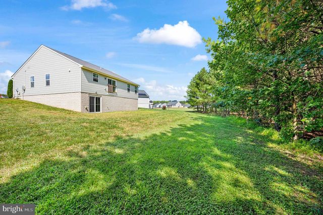 7106 BAGPIPE LN, King George, VA 22485