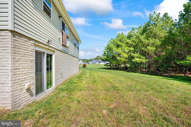 7106 BAGPIPE LN, King George, VA 22485
