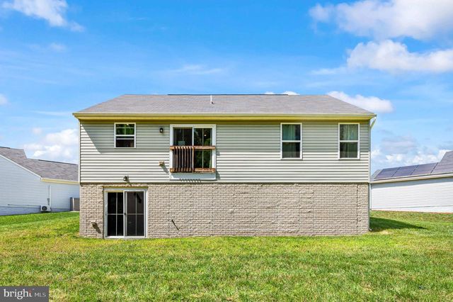 7106 BAGPIPE LN, King George, VA 22485