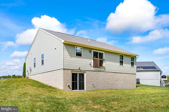 7106 BAGPIPE LN, King George, VA 22485