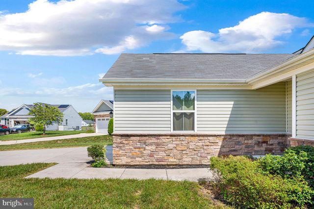 7106 BAGPIPE LN, King George, VA 22485