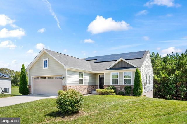 7106 BAGPIPE LN, King George, VA 22485