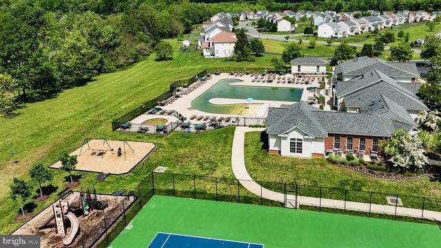 7106 BAGPIPE LN, King George, VA 22485