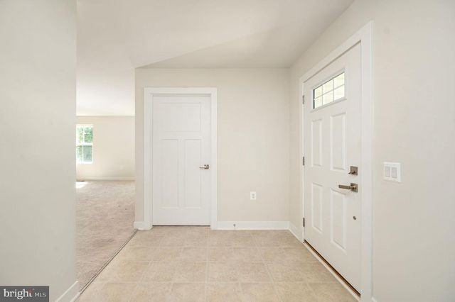 7106 BAGPIPE LN, King George, VA 22485