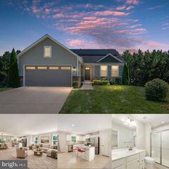 7106 BAGPIPE LN, King George, VA 22485
