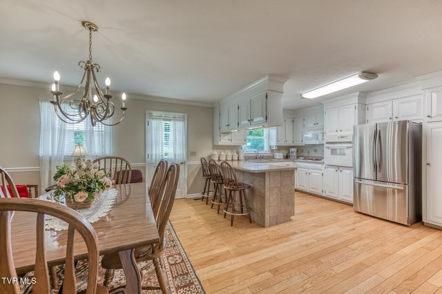 19166 Stone Mountain Road, Abingdon, VA 24210