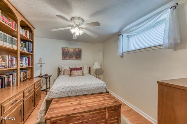 19166 Stone Mountain Road, Abingdon, VA 24210