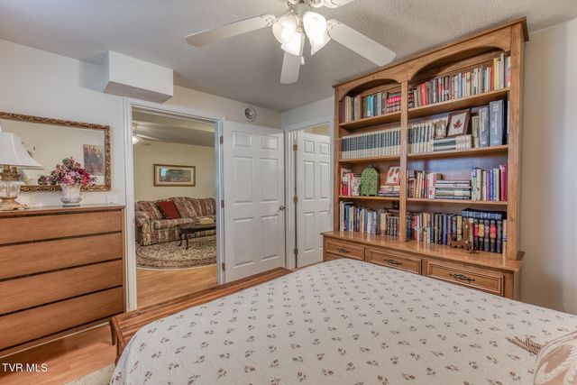 19166 Stone Mountain Road, Abingdon, VA 24210
