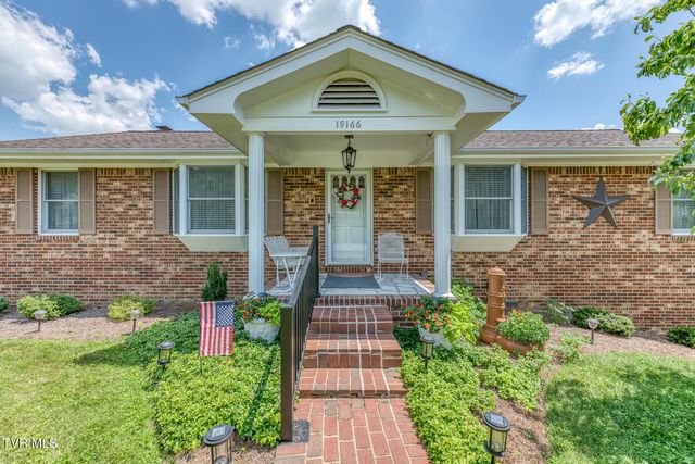 19166 Stone Mountain Road, Abingdon, VA 24210