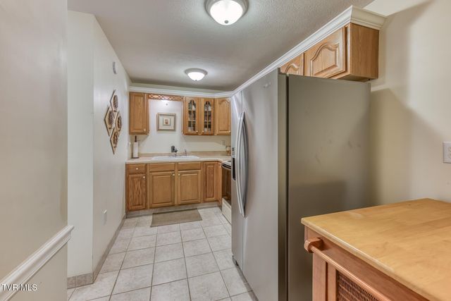 19166 Stone Mountain Road, Abingdon, VA 24210
