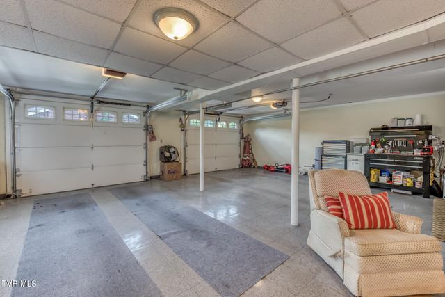 19166 Stone Mountain Road, Abingdon, VA 24210