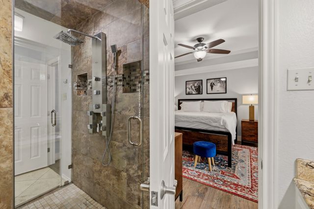 8710 Sanshire Avenue, Dallas, TX 75231