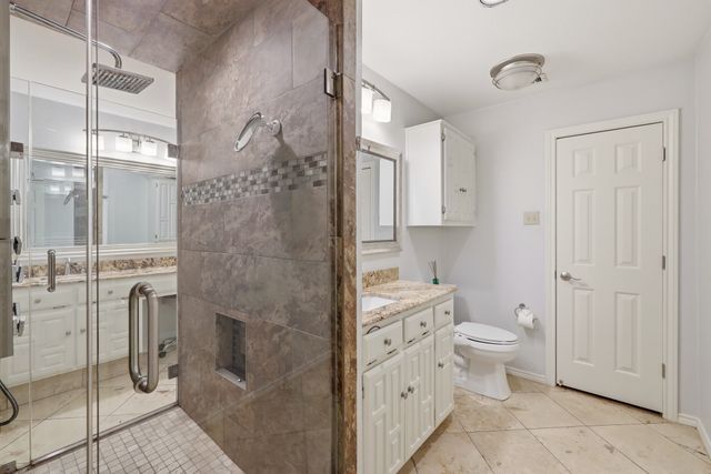 8710 Sanshire Avenue, Dallas, TX 75231