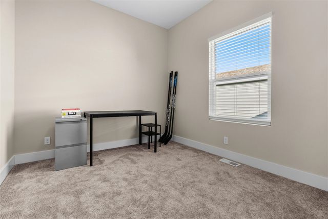 2521 Gray Wolf Way, Muskegon, MI 49444