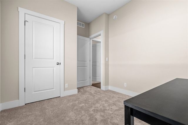 2521 Gray Wolf Way, Muskegon, MI 49444