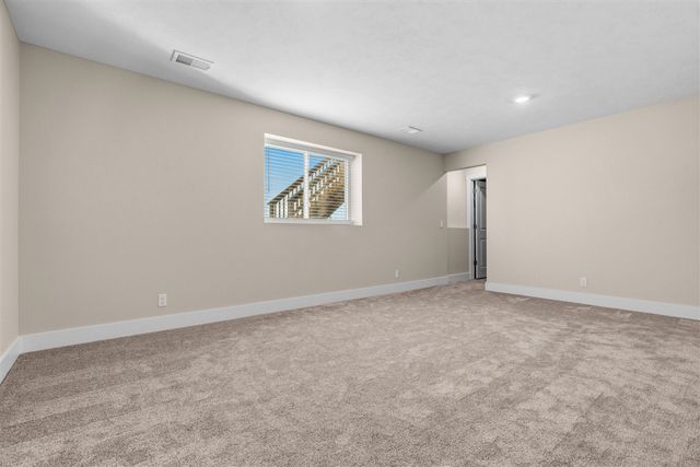 2521 Gray Wolf Way, Muskegon, MI 49444