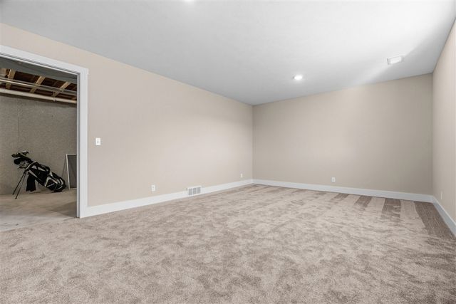 2521 Gray Wolf Way, Muskegon, MI 49444