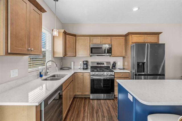 2521 Gray Wolf Way, Muskegon, MI 49444