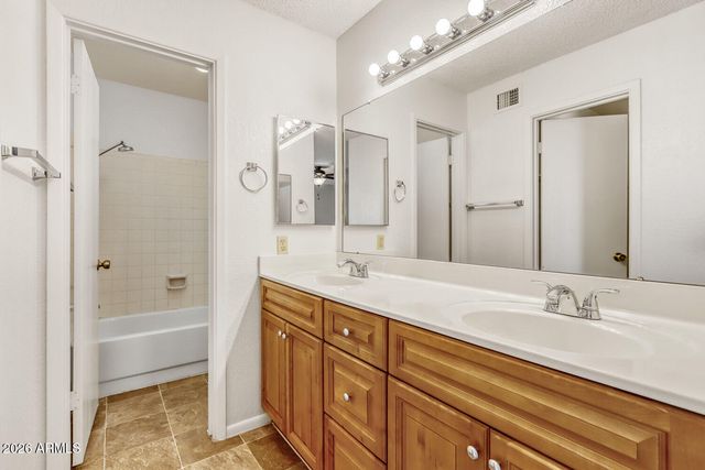 6304 E FAIRFIELD Street, Mesa, AZ 85205