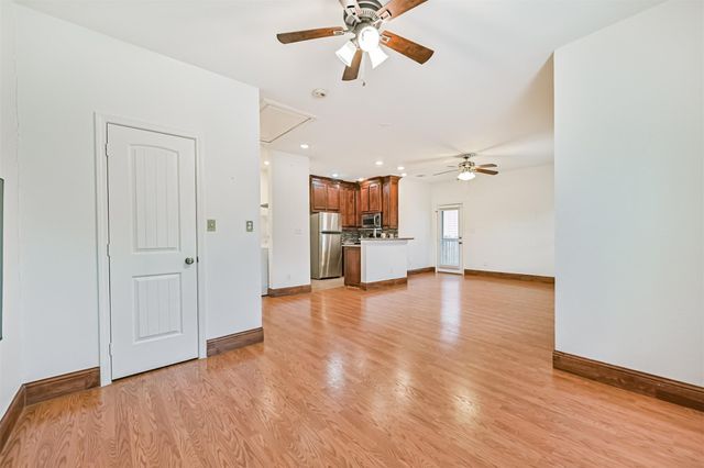 1209 11th Street, Galveston, TX 77550