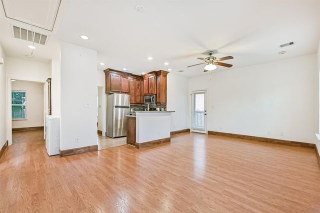 1209 11th Street, Galveston, TX 77550