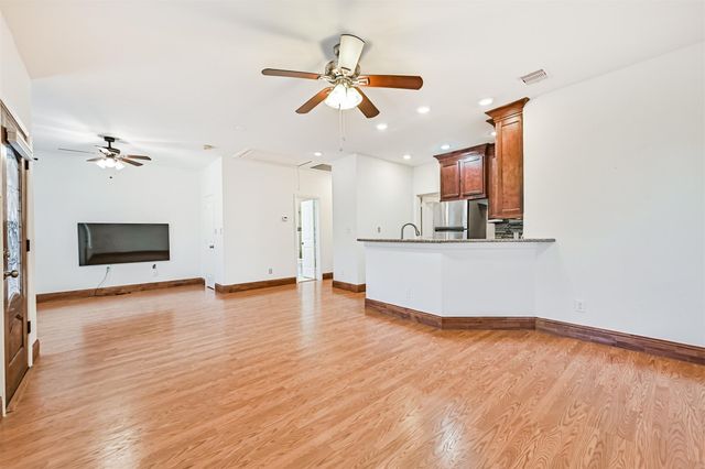 1209 11th Street, Galveston, TX 77550