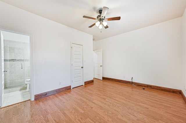 1209 11th Street, Galveston, TX 77550