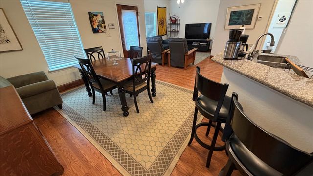 1209 11th Street, Galveston, TX 77550