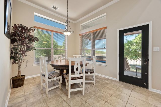 22140 Rose Grass LN, Spicewood, TX 78669