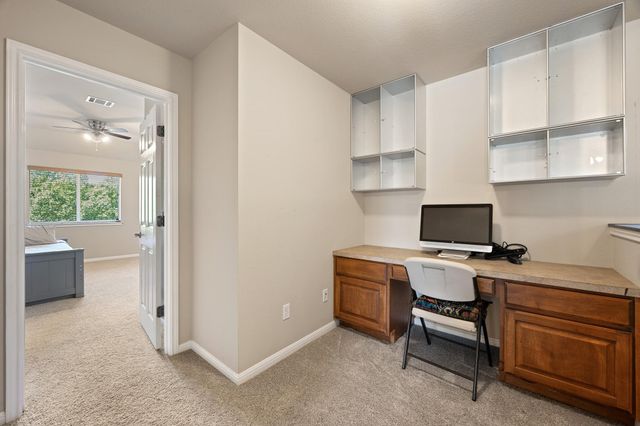 22140 Rose Grass LN, Spicewood, TX 78669