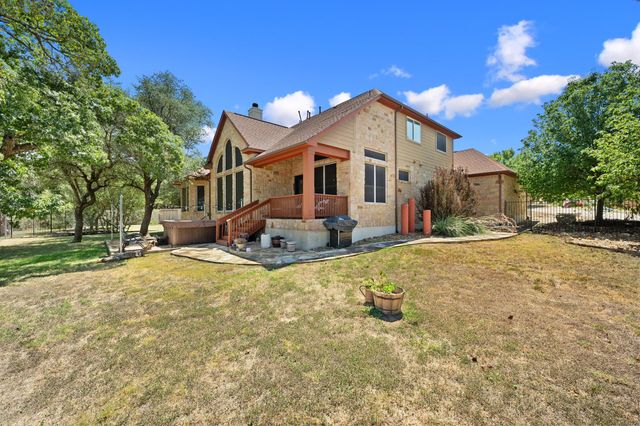22140 Rose Grass LN, Spicewood, TX 78669
