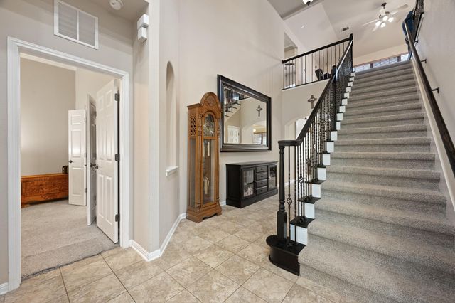 22140 Rose Grass LN, Spicewood, TX 78669