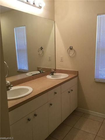 4021 28th ST SW, Lehigh Acres, FL 33976