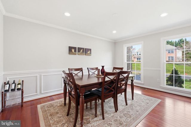 12005 MEADOWVILLE CT, Herndon, VA 20170