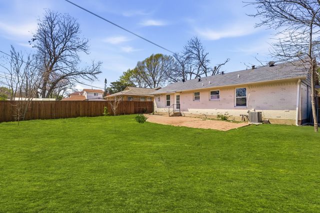 10060 San Lorenzo Drive, Dallas, TX 75228