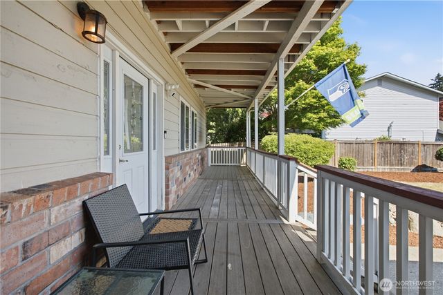 10610 SE 325th Place, Auburn, WA 98092