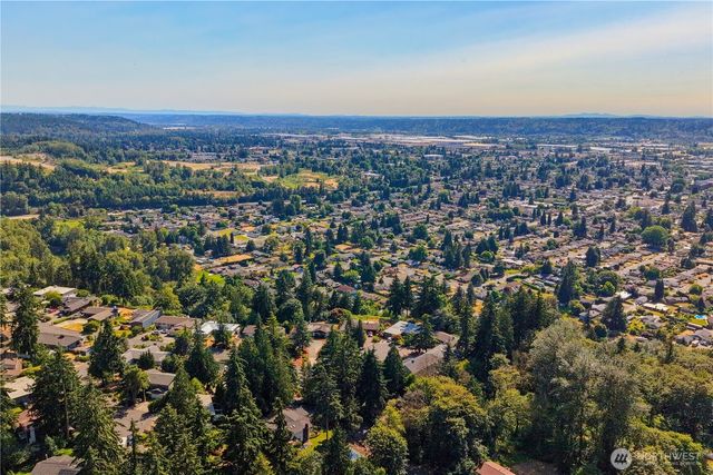 10610 SE 325th Place, Auburn, WA 98092