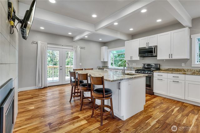 10610 SE 325th Place, Auburn, WA 98092