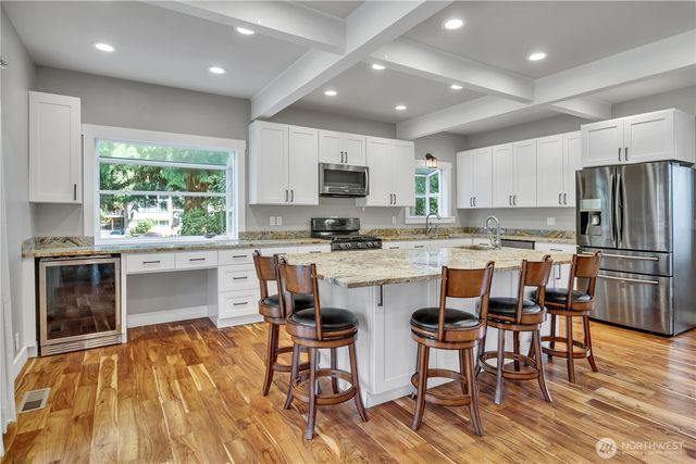 10610 SE 325th Place, Auburn, WA 98092