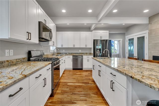 10610 SE 325th Place, Auburn, WA 98092
