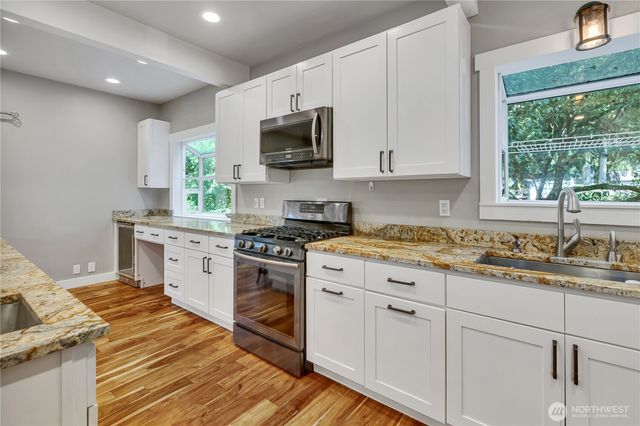 10610 SE 325th Place, Auburn, WA 98092