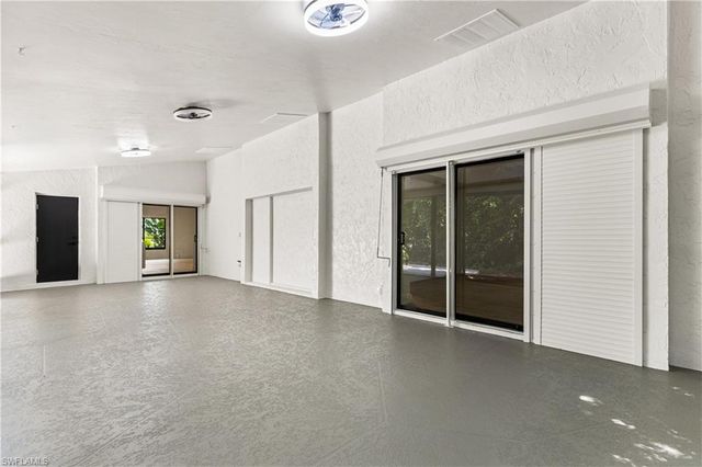 1911 Princess CT, Naples, FL 34110