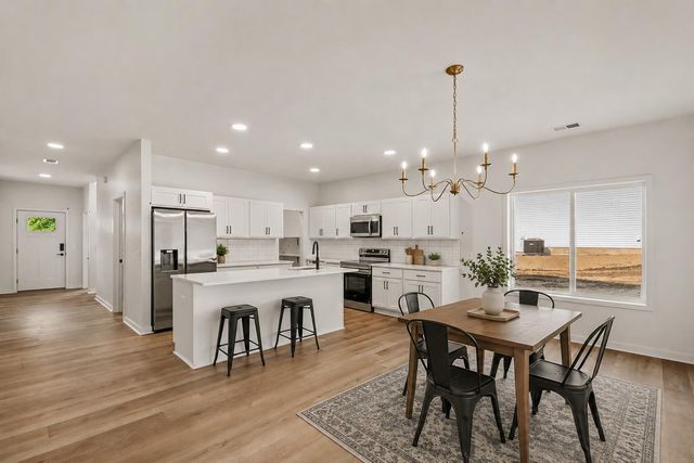 1480 W Valley, Dewitt Twp, MI 48906