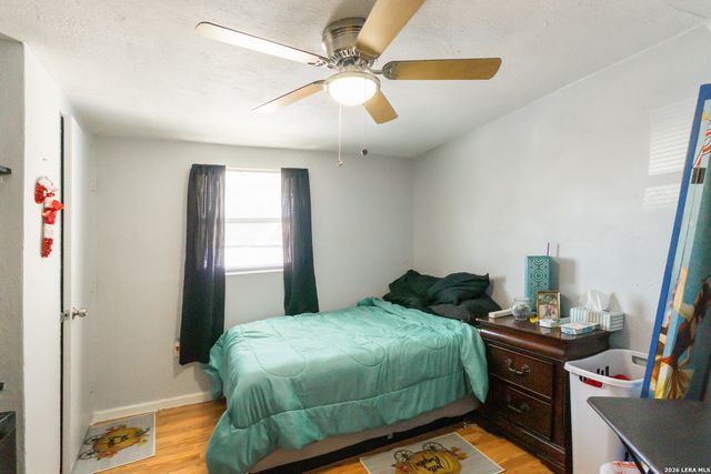 1203 Vickers, San Antonio, TX 78211